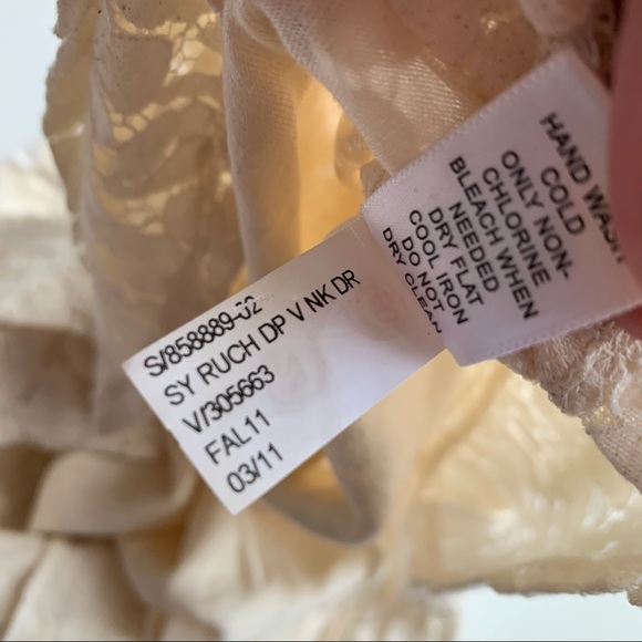 Banana Republic Mad Men Cream Lace Tank Top Size S - Picture 6 of 6